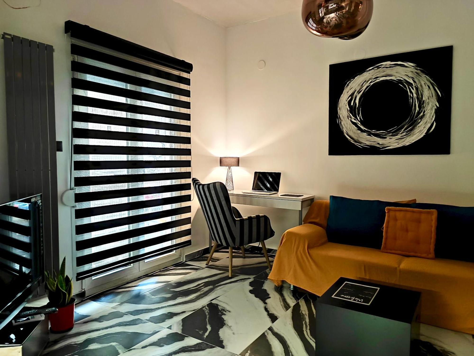 Fruit Tower Apartment เทสซาโลนิกิ ภายนอก รูปภาพ