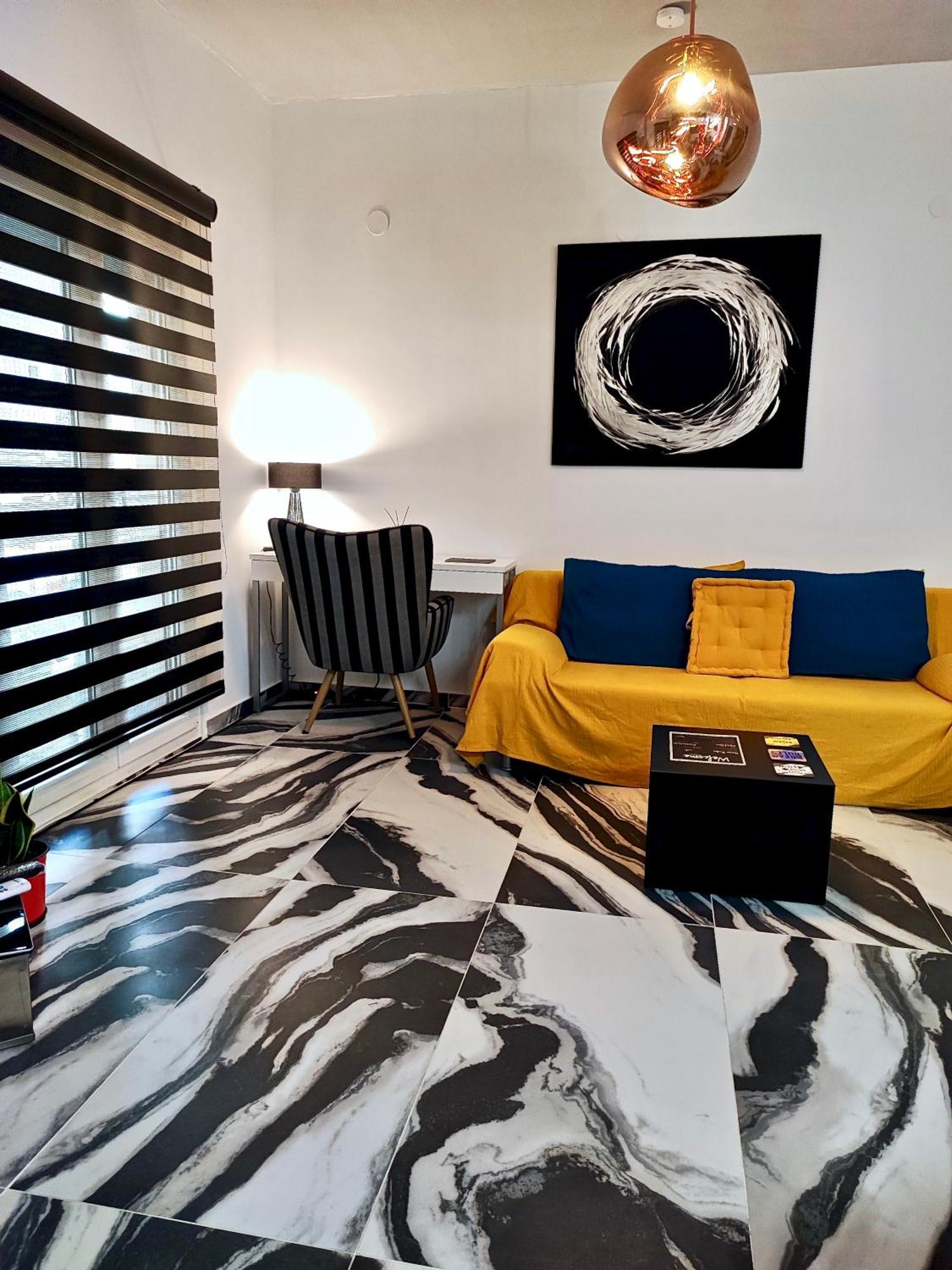 Fruit Tower Apartment เทสซาโลนิกิ ภายนอก รูปภาพ